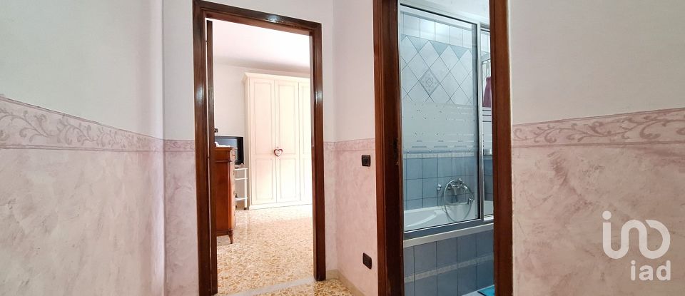 Appartamento 5 locali di 129 m² a Angri (84012)