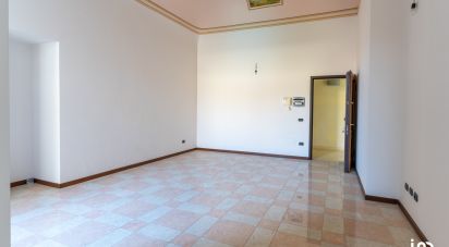 Apartment 8 rooms of 155 m² in Giulianova (64021)