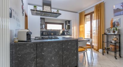 Casa indipendente / Villa 7 locali di 240 m² in Petritoli (63848)