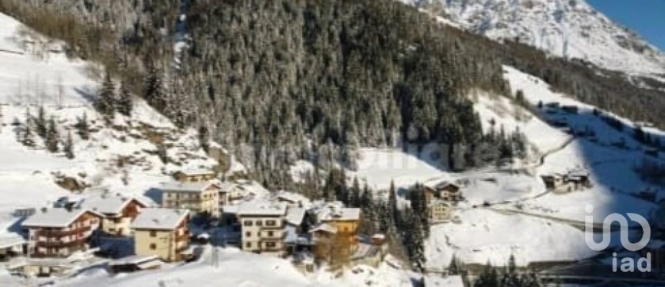 Casa indipendente 3 locali di 150 m² in Valdidentro (23038)