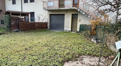 Casa indipendente 5 locali di 80 m² in Cassago Brianza (23893)