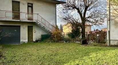 Casa indipendente 5 locali di 80 m² in Cassago Brianza (23893)