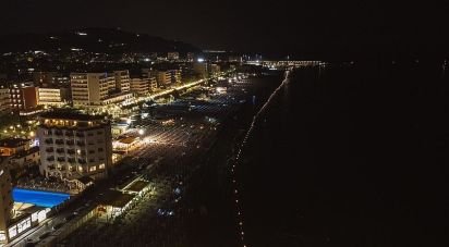 Negozio / locale commerciale di 147 m² in Pesaro (61121)