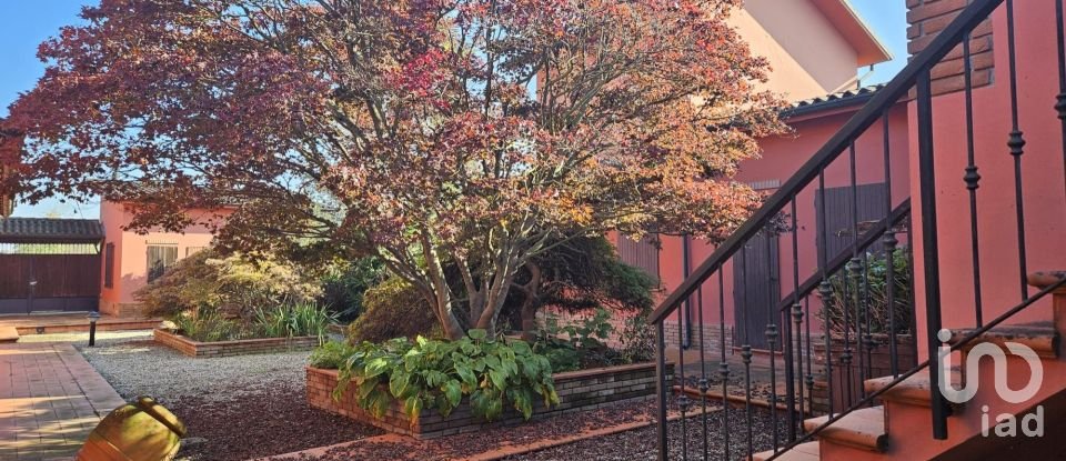 Casa indipendente 9 locali di 965 m² in Borghetto Lodigiano (26812)