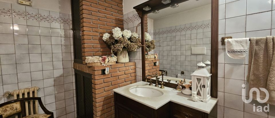 Casa indipendente 9 locali di 965 m² in Borghetto Lodigiano (26812)