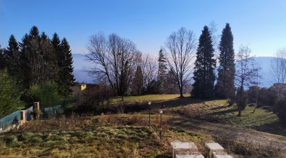 Casale 17 locali di 384 m² in Cambiasca (28814)