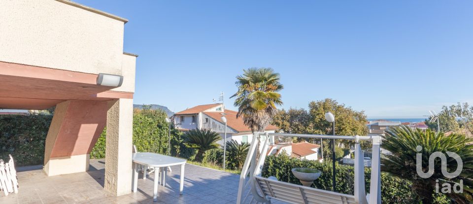 Four-room apartment of 152 m² in Numana (60026)