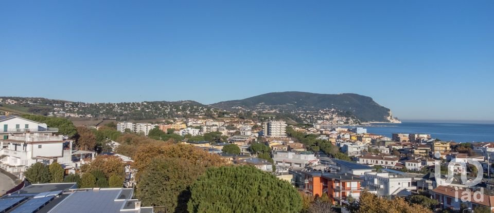 Four-room apartment of 152 m² in Numana (60026)