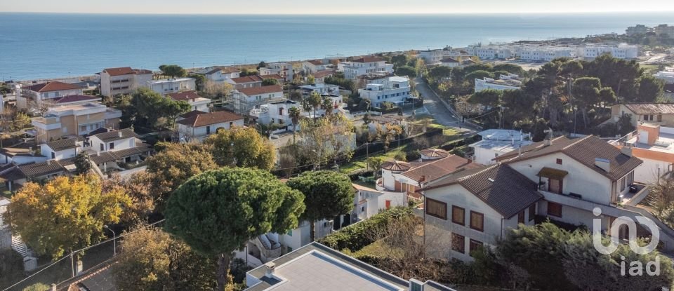 Four-room apartment of 152 m² in Numana (60026)