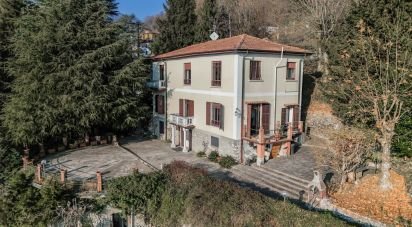 Villa storica 6 locali di 399 m² in Asso (22033)