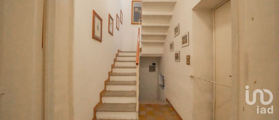 Villa storica 6 locali di 399 m² in Asso (22033)