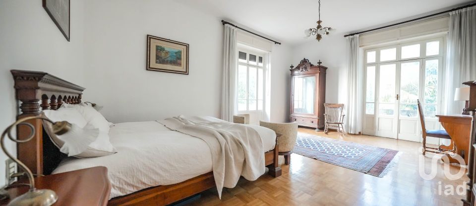 Villa storica 6 locali di 399 m² in Asso (22033)