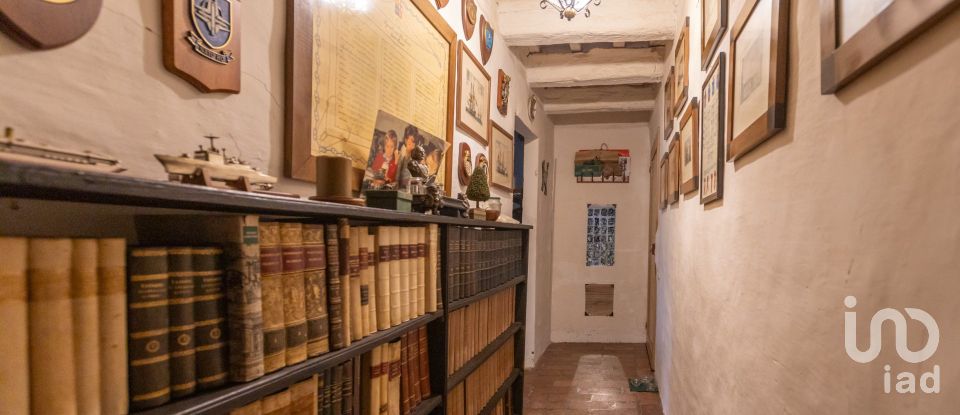 Rustico 35 locali di 1.006 m² in Osimo (60027)