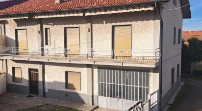 Casale 8 locali di 375 m² in Rovello Porro (22070)