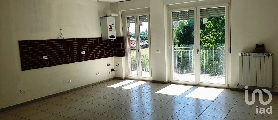 Appartamento 6 locali di 169 m² a Recanati (62019)