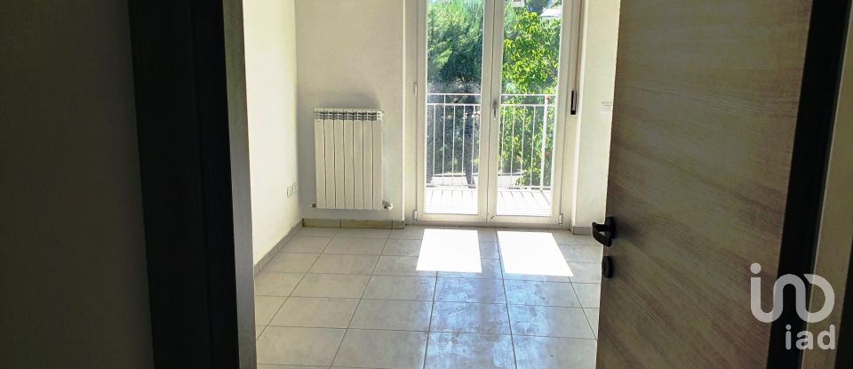 Appartamento 6 locali di 169 m² a Recanati (62019)