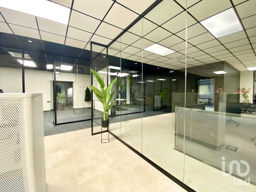 Negozio / locale commerciale di 380 m² in Volta Mantovana (46049)