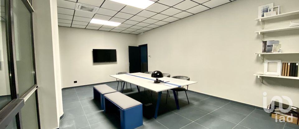 Negozio / locale commerciale di 380 m² in Volta Mantovana (46049)