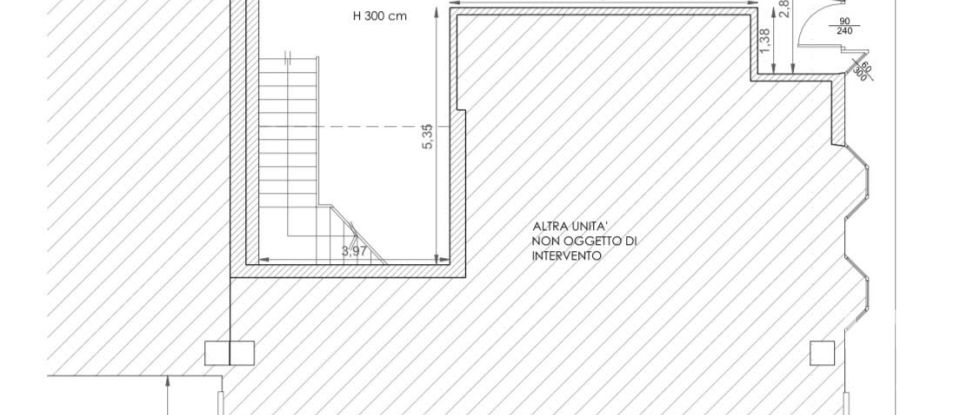 Negozio / locale commerciale di 380 m² in Volta Mantovana (46049)