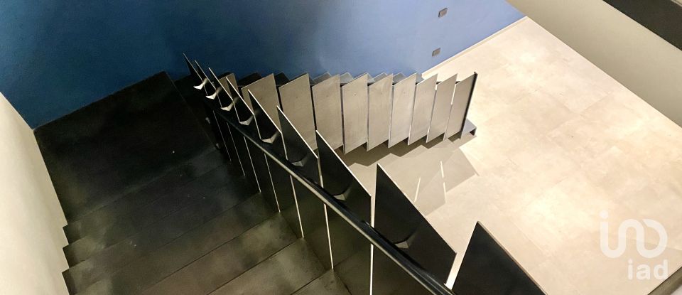 Negozio / locale commerciale di 380 m² in Volta Mantovana (46049)