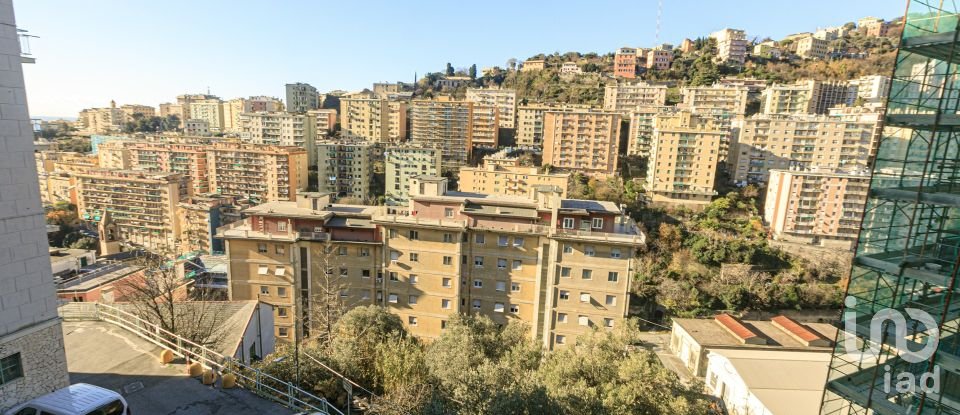 Trilocale di 80 m² a Genova (16134)