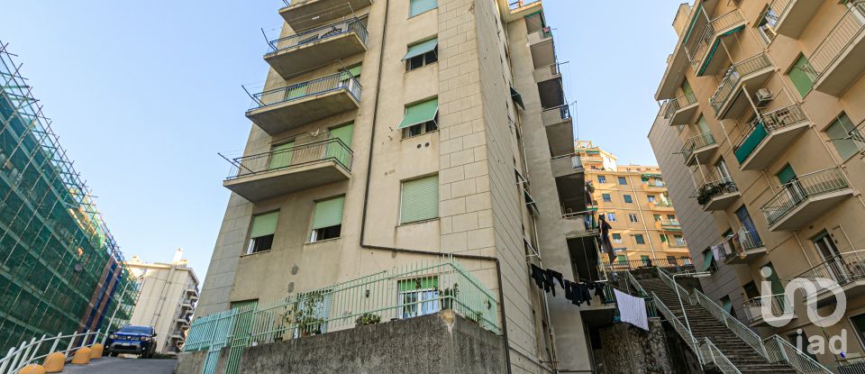Trilocale di 80 m² a Genova (16134)