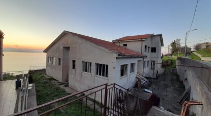 Casa indipendente / Villa 0 locali di 410 m² in - (87030)