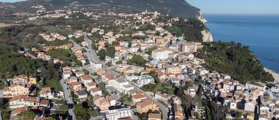 Trilocale di 98 m² a Numana (60026)