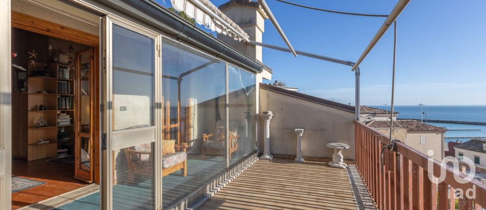 Trilocale di 98 m² a Numana (60026)