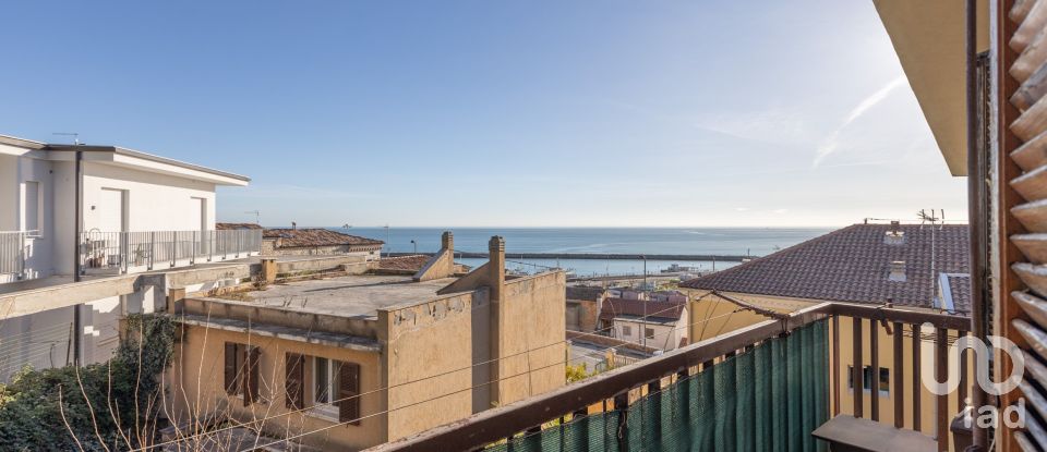 Trilocale di 98 m² a Numana (60026)