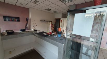 Shop / premises commercial of 60 m² in Castelfidardo (60022)