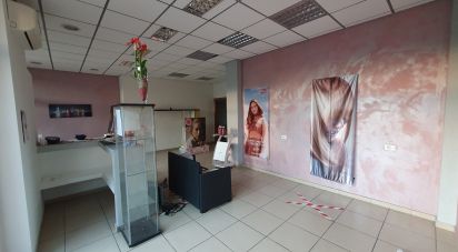 Shop / premises commercial of 60 m² in Castelfidardo (60022)