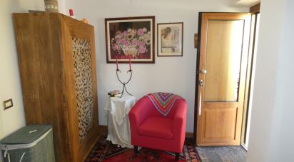 Costruzione di 65 m² in Rocchetta di Vara (19020)