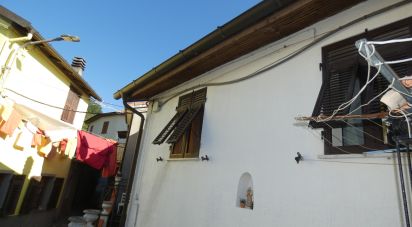 Costruzione di 65 m² in Rocchetta di Vara (19020)