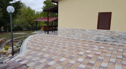 Casa indipendente / Villa 7 locali di 60 m² in Campotosto (67013)