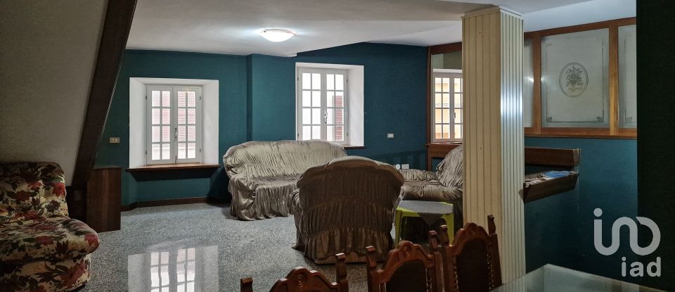 House 7 rooms of 130 m² in Corridonia (62014)