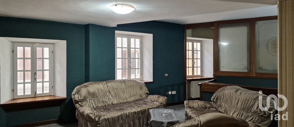 House 7 rooms of 130 m² in Corridonia (62014)