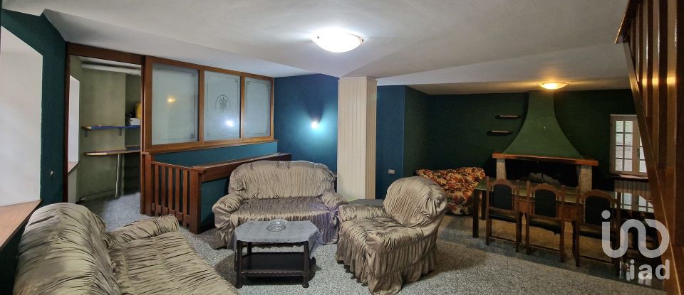 House 7 rooms of 130 m² in Corridonia (62014)