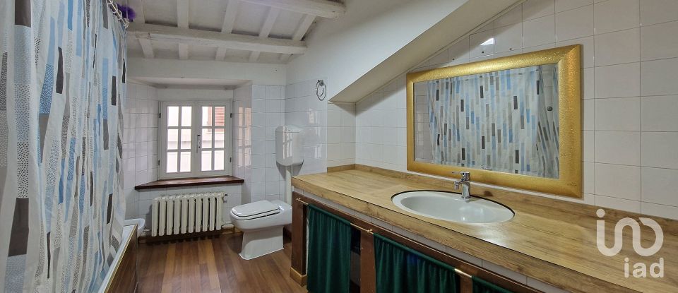 House 7 rooms of 130 m² in Corridonia (62014)