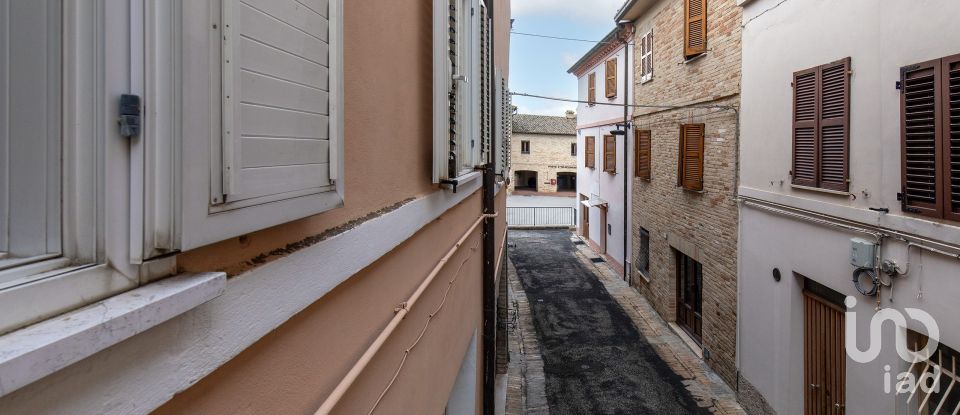 House 7 rooms of 130 m² in Corridonia (62014)