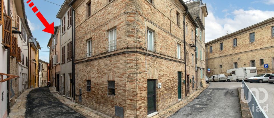 House 7 rooms of 130 m² in Corridonia (62014)