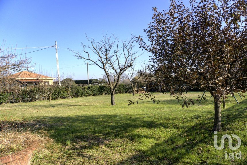 Casa indipendente 12 locali di 2.092 m² in Druento (10040)