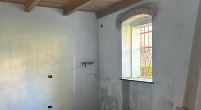 Casa di paese 8 locali di 100 m² in Carro (19012)