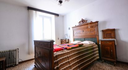 Costruzione di 280 m² in Saliceto (12079)