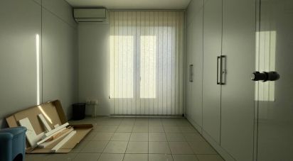 Workshop of 73 m² in Arezzo (52100)