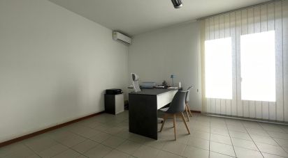 Workshop of 73 m² in Arezzo (52100)