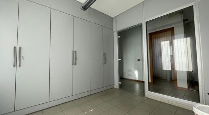 Workshop of 73 m² in Arezzo (52100)