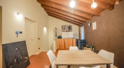 Casa indipendente / Villa 4 locali di 109 m² in Lonato del Garda (25017)