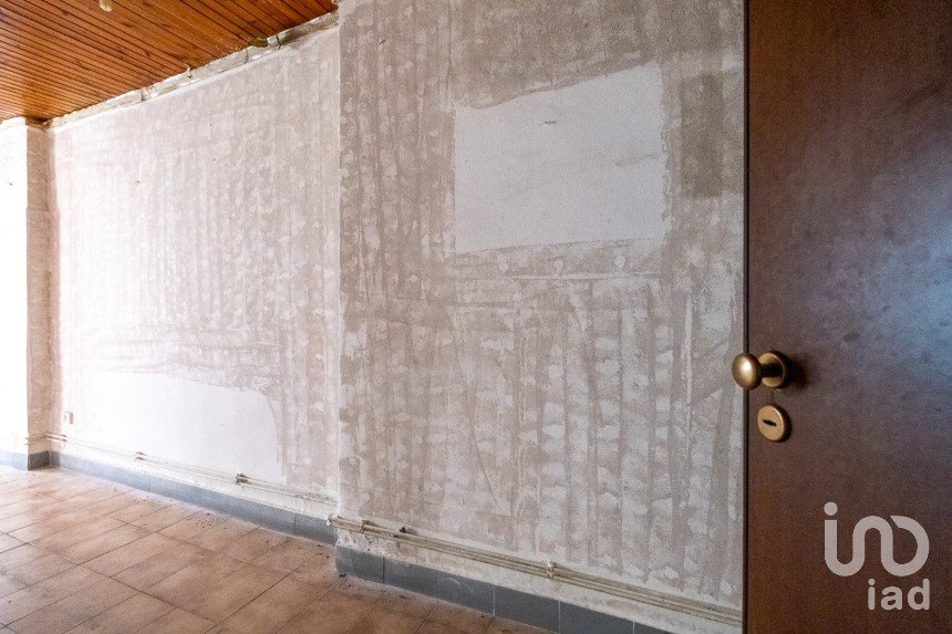 Bilocale di 47 m² a Genova (16158)