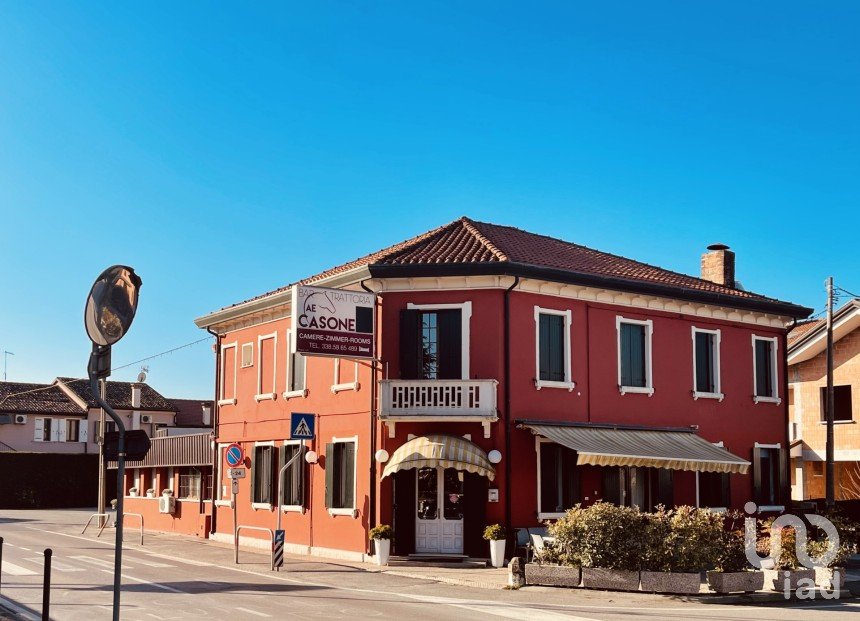 Ristorante di 496 m² in Legnaro (35020)